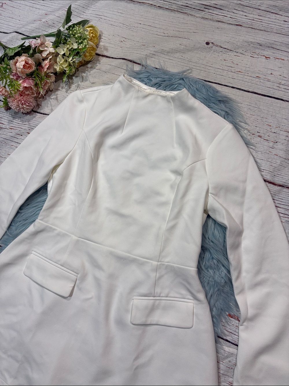 NWT Showpo. CARLSON MINI High Neck Sleeve Cocoon Skirt Dress In White - Picture 9 of 10